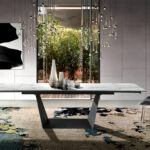 Extendable porcelain and black steel dining table