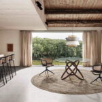 Dining table in tempered glass and solid wood in Walnut colour