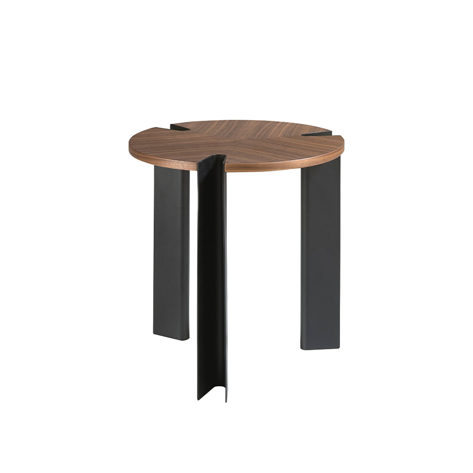 Table d’angle en bois de noyer et acier noir