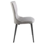 Stuhl aus grauem Stoff