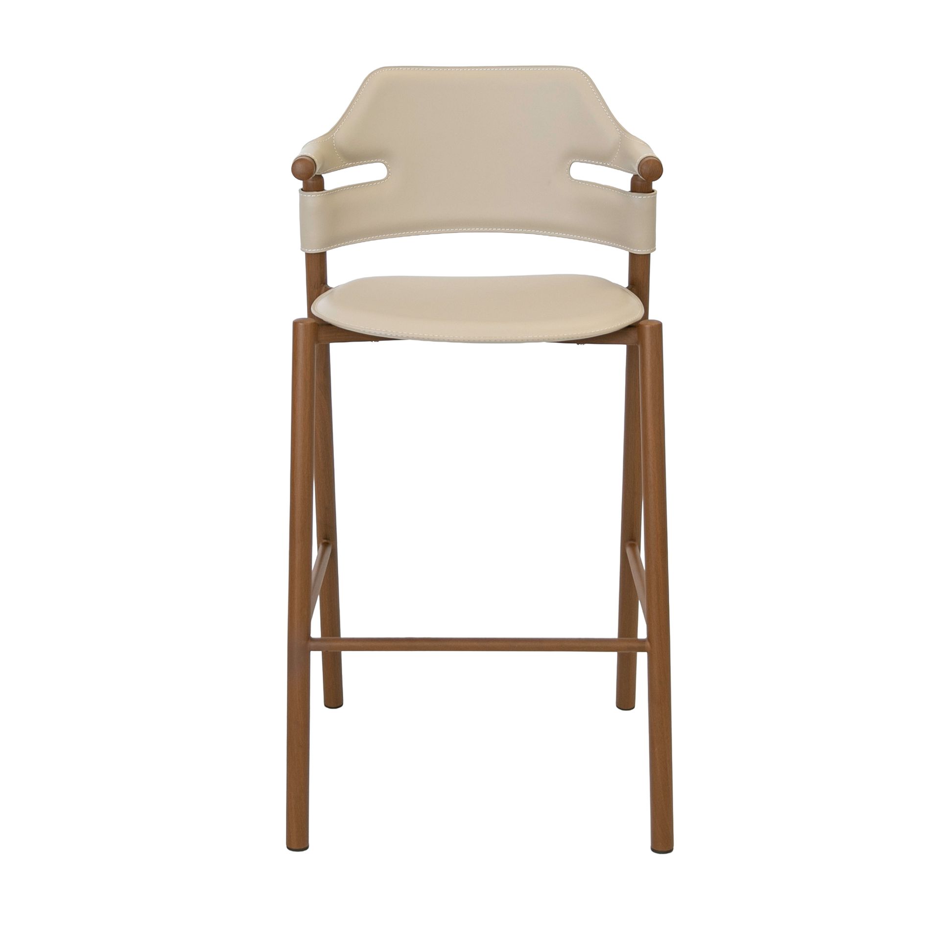 Hocker aus regeneriertem Leder in Sandfarbe Hocker aus regeneriertem Leder in Sandfarbe