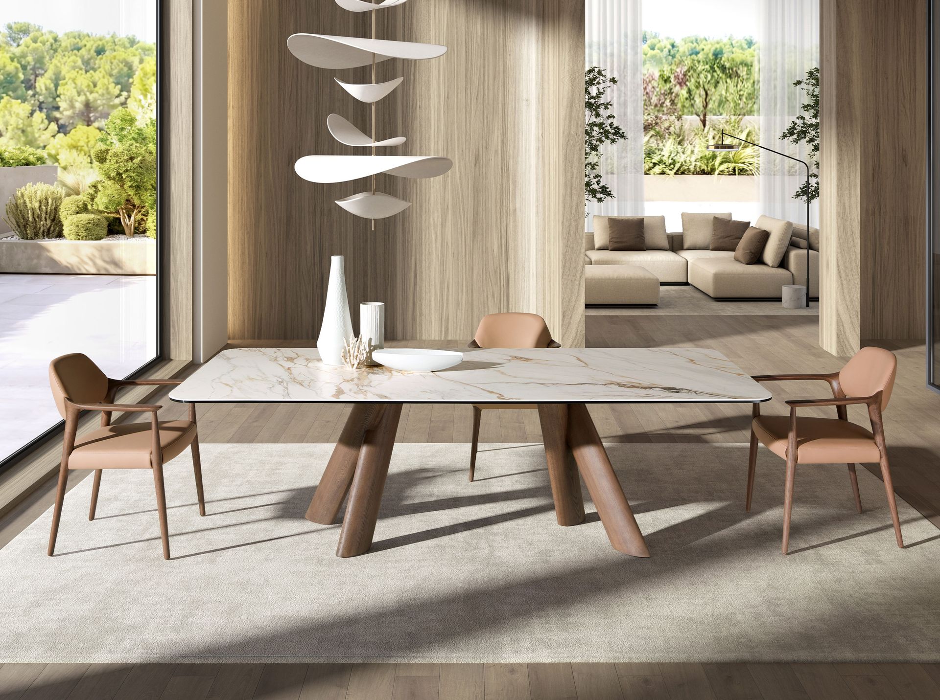 Chaise en similicuir couleur camel Chaise en similicuir couleur camel