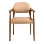 Chaise en similicuir couleur camel