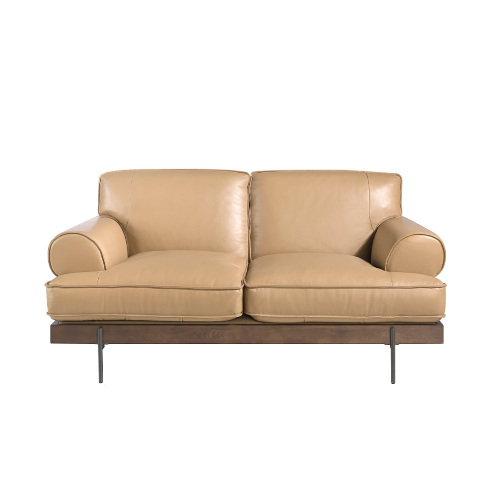 2-seater sofa upholstered in leather with black epoxy steel legs