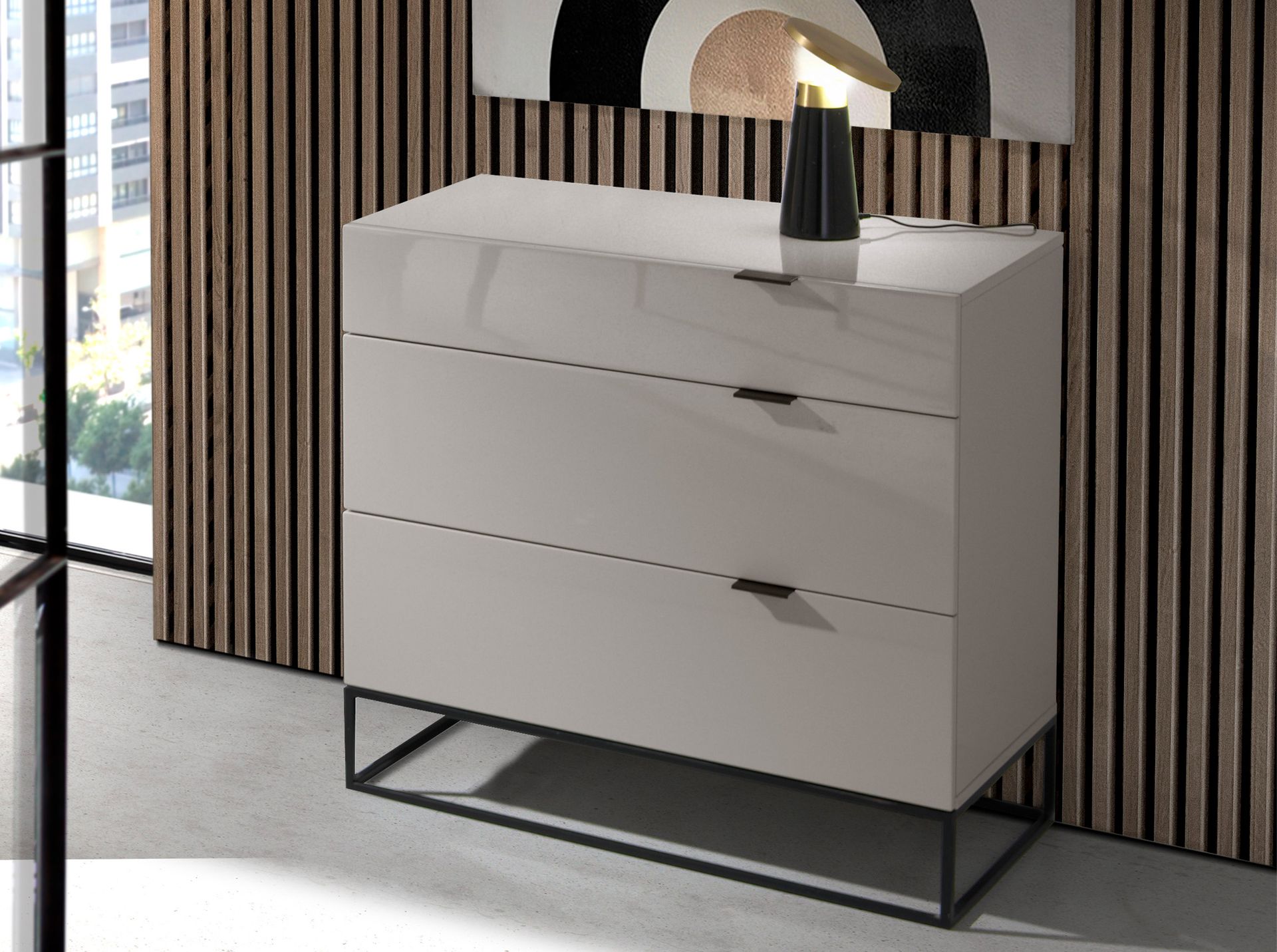 Lampe de bureau en marbre noir et acier doré Lampe de bureau en marbre noir et acier doré