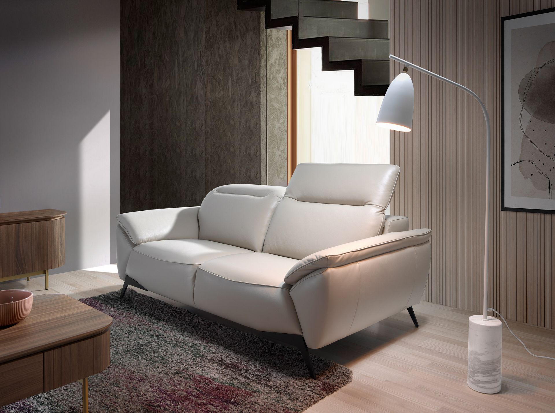Lámpara pie acero blanco con base de mármol porcelánico Lámpara pie acero blanco con base de mármol porcelánico