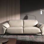 Lámpara pie acero blanco con base de mármol porcelánico