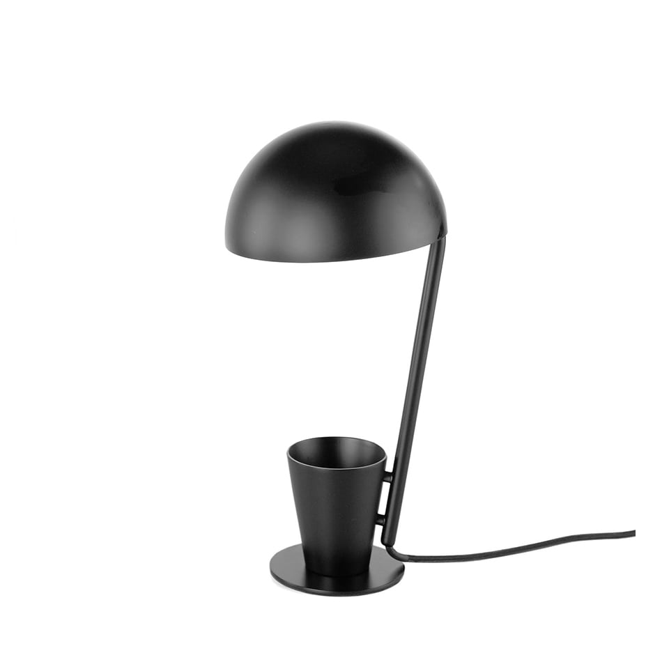 Table lamp in black steel