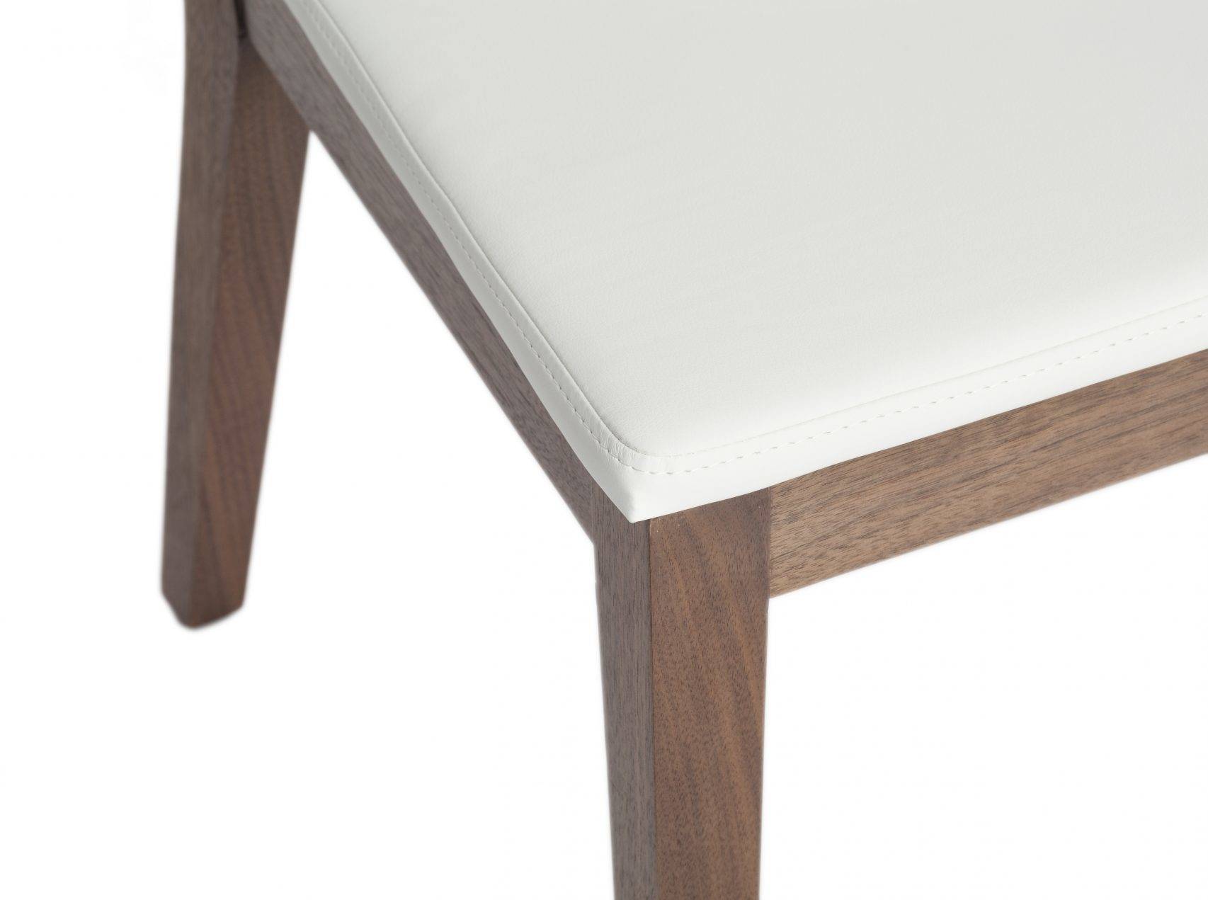 Chair in walnut veneered wood and upholstered seat. Chair in walnut veneered wood and upholstered seat.