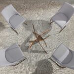 Table de salle à manger ronde en verre trempé et acier rose