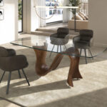 Обеденный стол овальной формы «бочка» из закалённого стекла и ореха