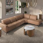 Круглый журнальный столик из керамогранита и стали бронзового цвета