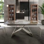 Estantería fabricada en madera nogal