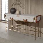 Rechteckiger Konsolentisch, Stoff, Nussbaum und polierter Goldstahl