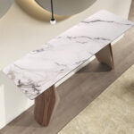 Console rectangulaire en marbre porcelainé, acier sable métallisé et noyer