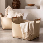 Cesta contenitore decorativa rettangolare in pelle rigenerata color sabbia con maniglie