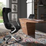 Sedia girevole da ufficio in similpelle nera