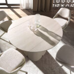 Silla giratoria tela blanco roto y crema