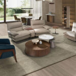 Fauteuil en cuir bleu pétrole