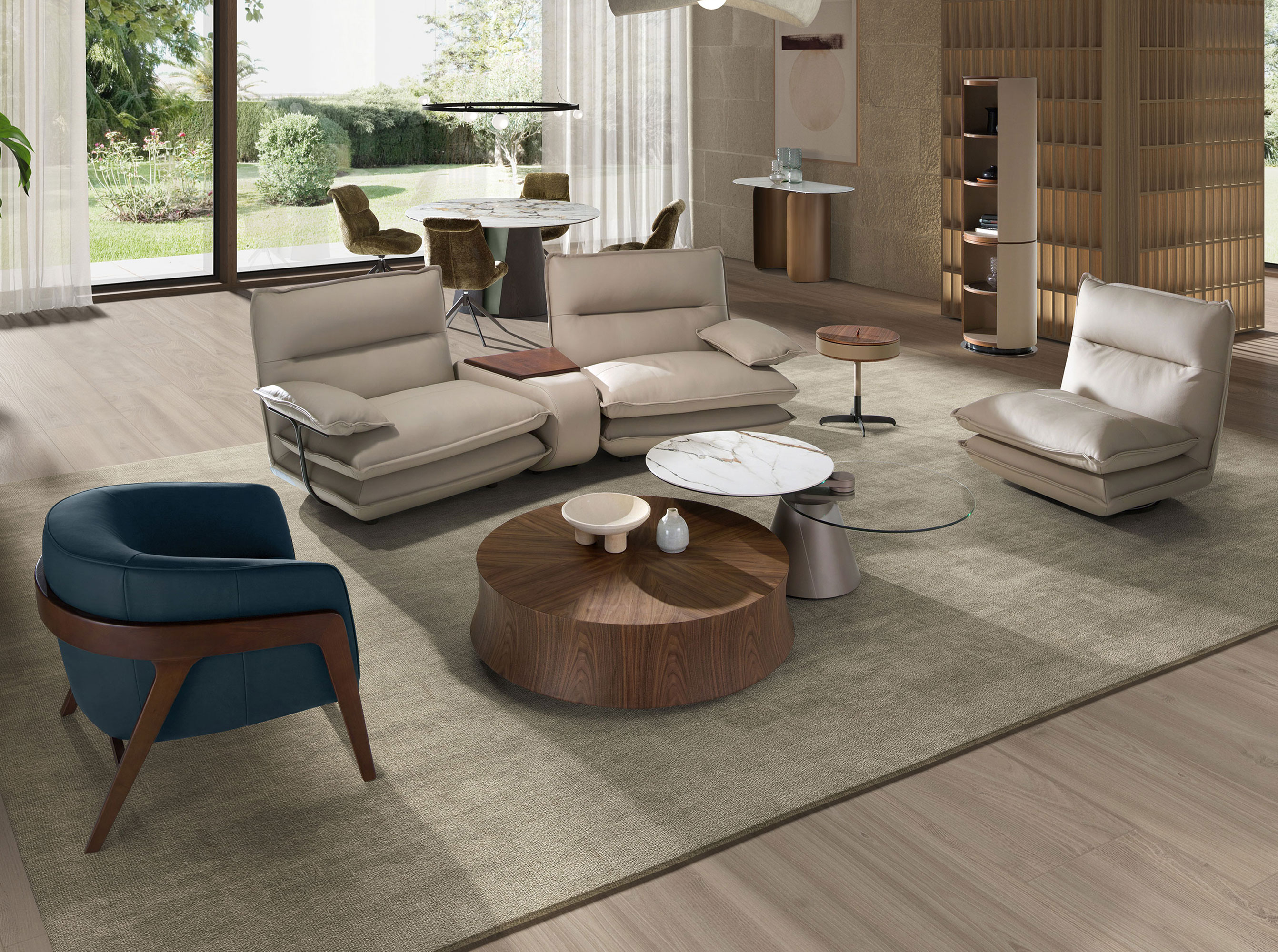 Fauteuil en cuir bleu pétrole Fauteuil en cuir bleu pétrole