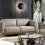 2-Sitzer-Sofa mit Lederbezug und Walnussholzrahmen