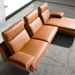 Sofá chaise longue derecha piel marrón terracota
