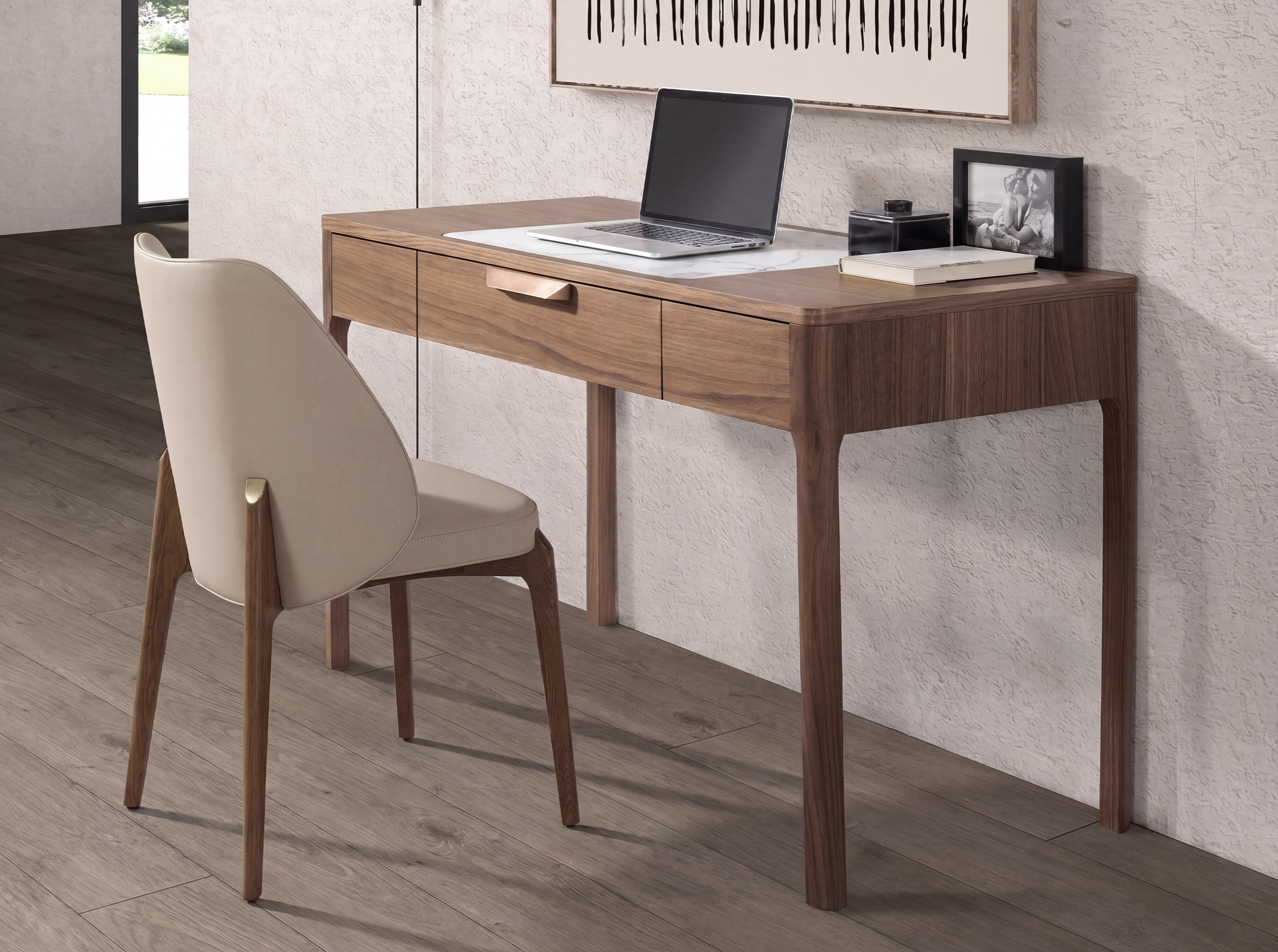 Comodino in noce con piano in vetro effetto marmo bianco e grigio lucido Comodino in noce con piano in vetro effetto marmo bianco e grigio lucido