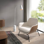 Lampada da terra in marmo calacatta e acciaio bianco