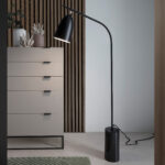 Lampadaire en marbre noir et acier noir