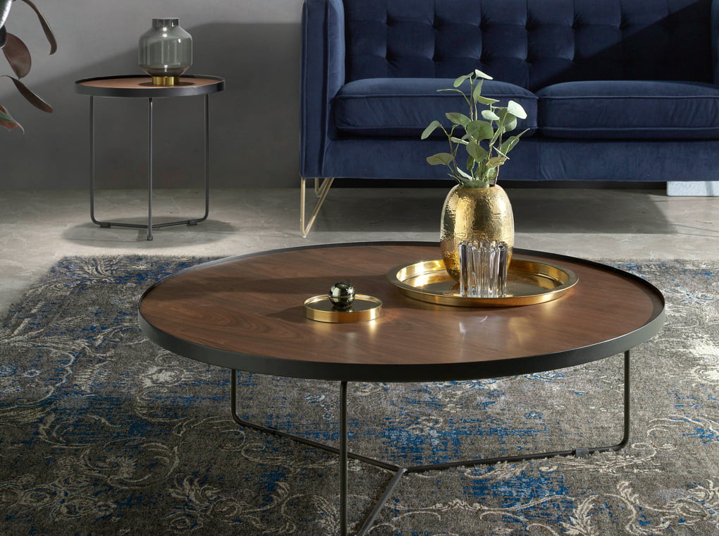 Round corner table in Walnut wood and black steel Round corner table in Walnut wood and black steel