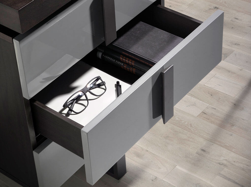Office desk with lacquered DM side drawer Office desk with lacquered DM side drawer