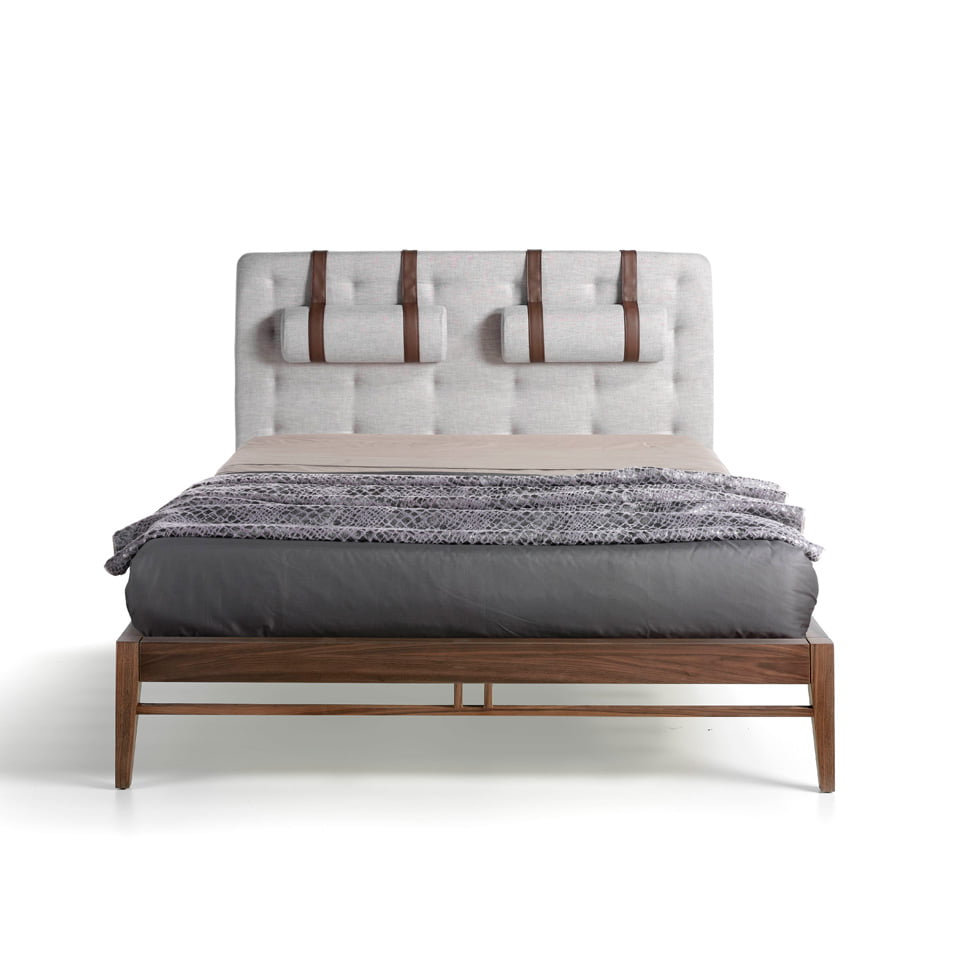 Walnut-veneered wood bed Walnut-veneered wood bed