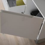 Mueble TV de madera color Blanco y acero cromado