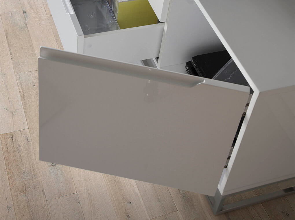 Mueble TV de madera color Blanco y acero cromado Mueble TV de madera color Blanco y acero cromado