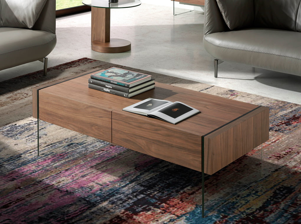 Walnut wood coffee table and tempered glass Walnut wood coffee table and tempered glass