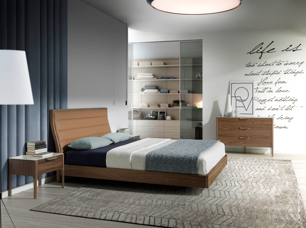 Bed upholstered in leatherette and Walnut wood Bed upholstered in leatherette and Walnut wood
