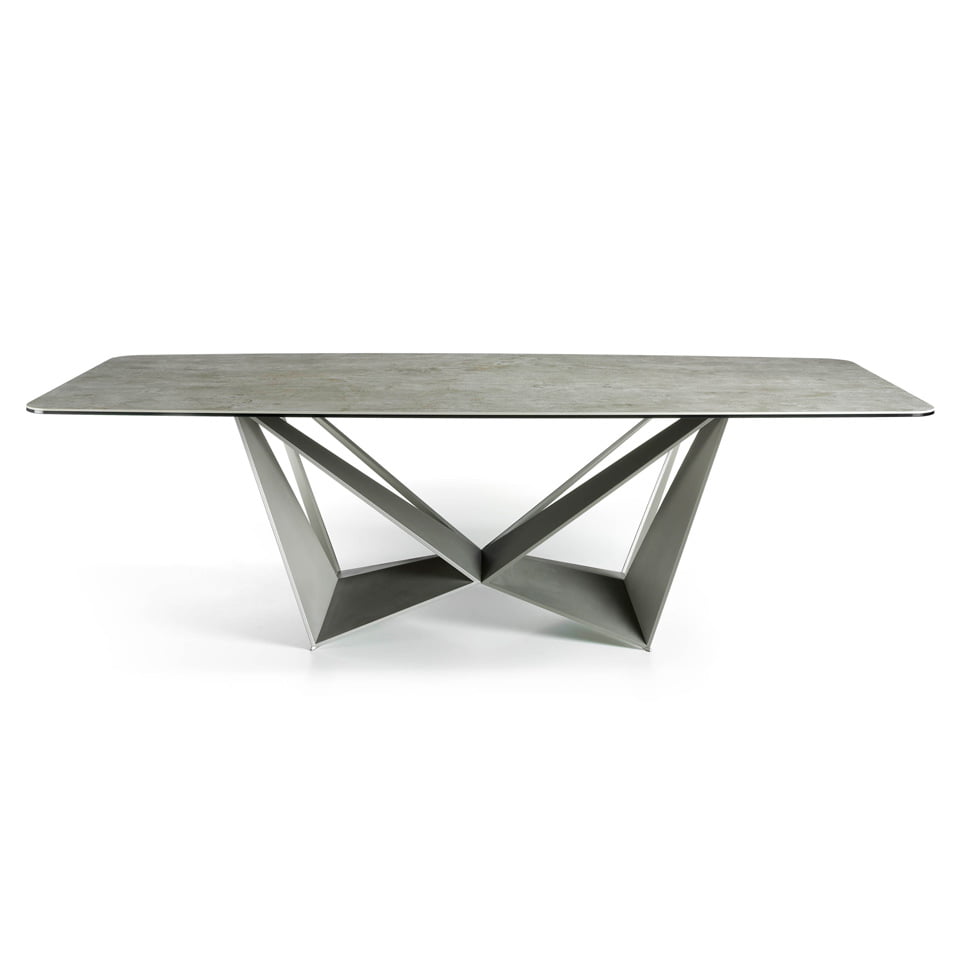 Dining table with lacquered stainless steel legs Dining table with lacquered stainless steel legs