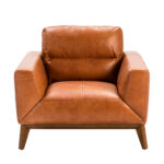 Sillón tapizado en piel y patas madera Nogal