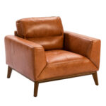Sillón tapizado en piel y patas madera Nogal