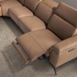 Модульный диван шезлонг с функцией релаксации, левый, из коричневой кожи