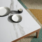 Square coffee table in marble imitation glass and Walnut wood