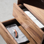 Mueble Bar giratorio de madera Nogal