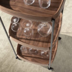 Desserte minibar en noyer et acier noir