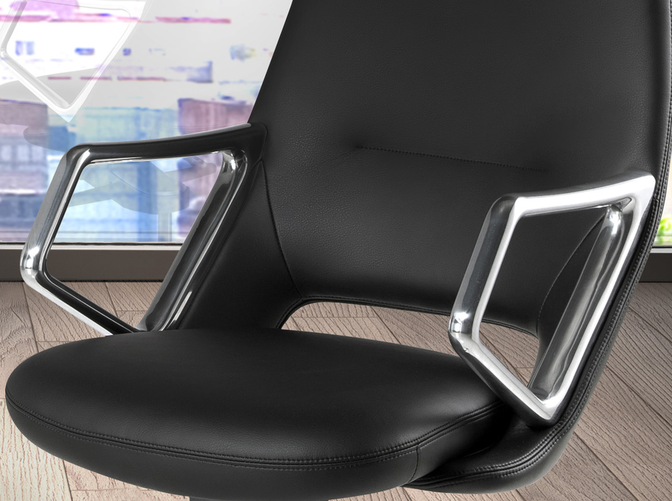 Black leatherette swivel office chair Black leatherette swivel office chair