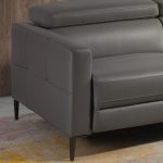 Chaise longue sofa upholstered in leather with electric relax mechanism