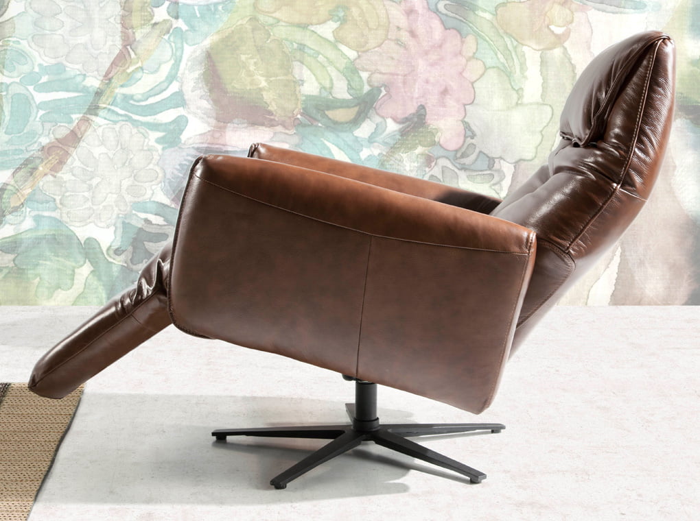 Swivel double relax armchair upholstered in leather Swivel double relax armchair upholstered in leather
