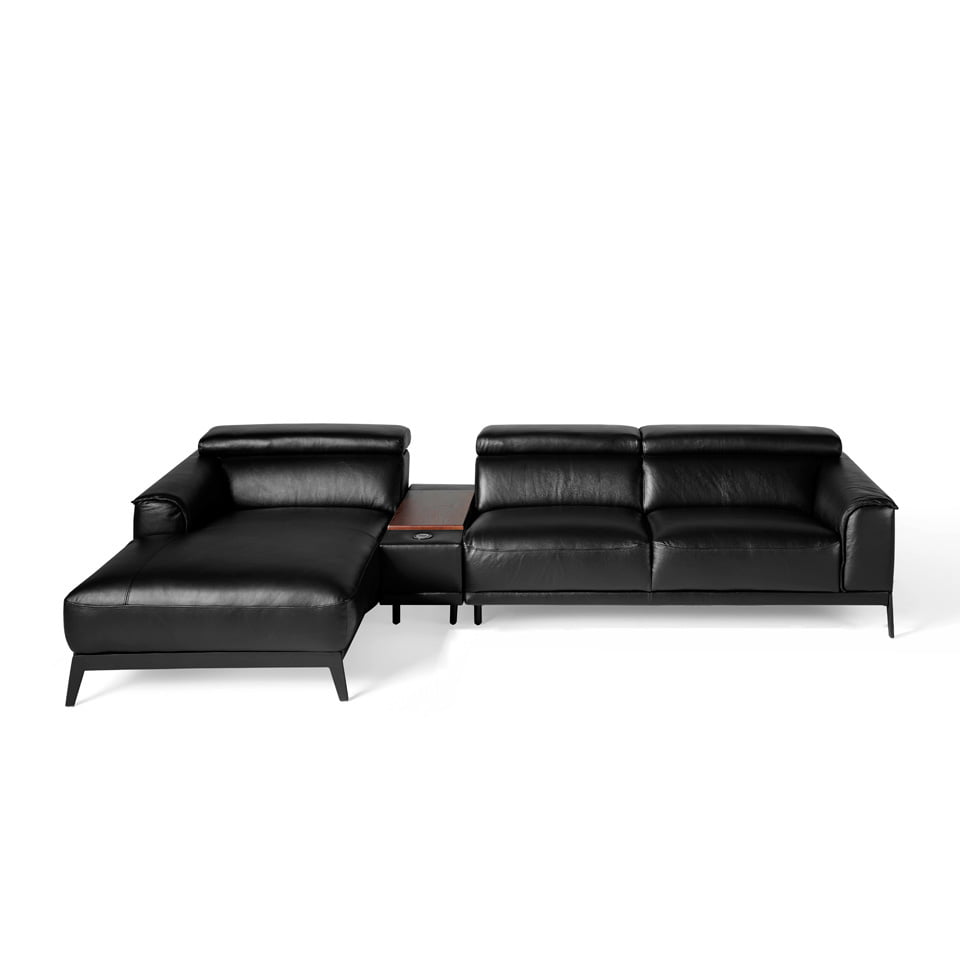 Chaise longue sofa upholstered in leather Chaise longue sofa upholstered in leather