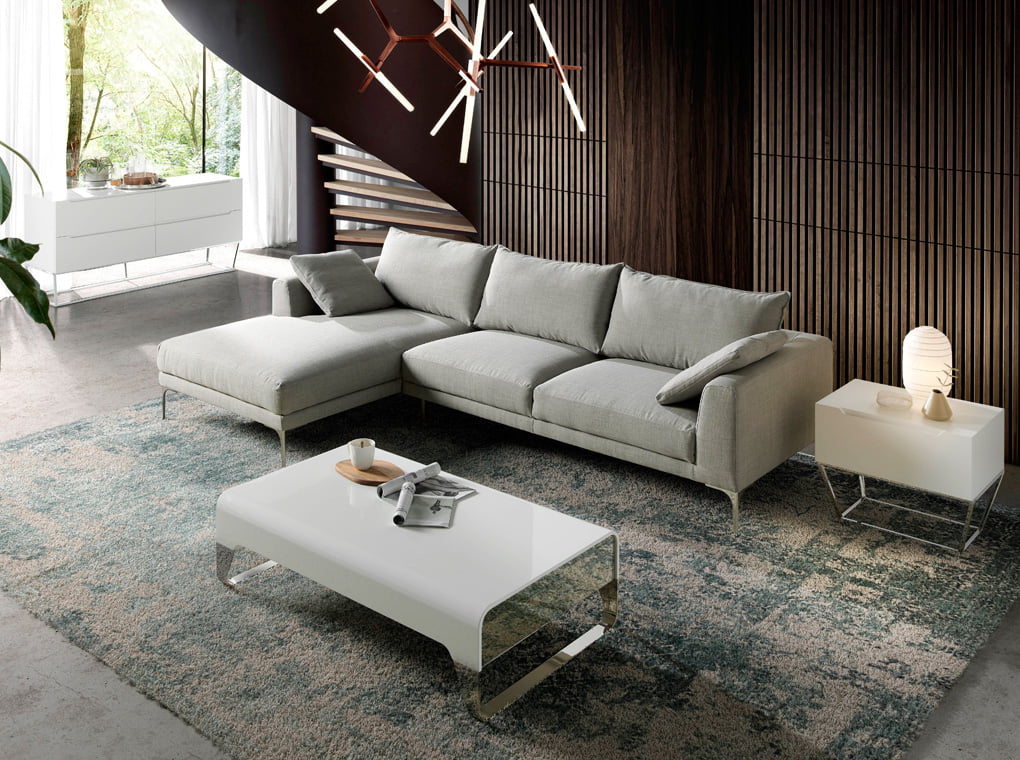 Sofa with chaise longue upholstered in fabric Sofa with chaise longue upholstered in fabric