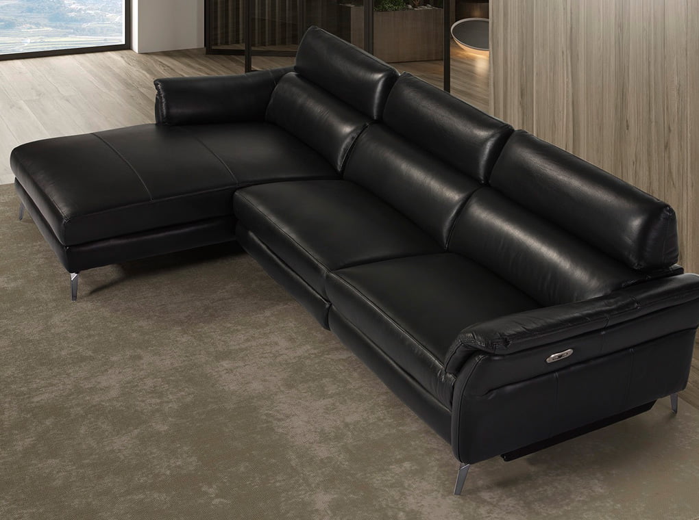 Chaise longue Sofa upholstered in leather with folding electric relax mechanism Chaise longue Sofa upholstered in leather with folding electric relax mechanism