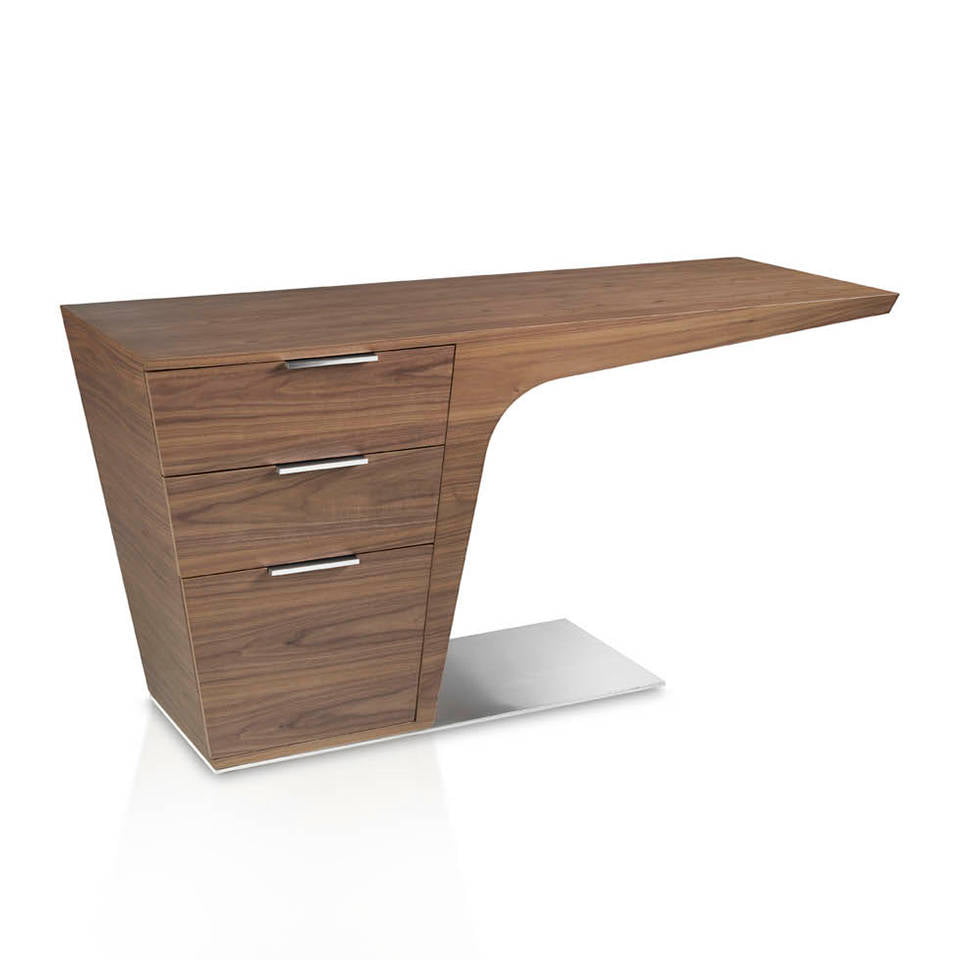 Office desk in walnut veneered wood. Office desk in walnut veneered wood.